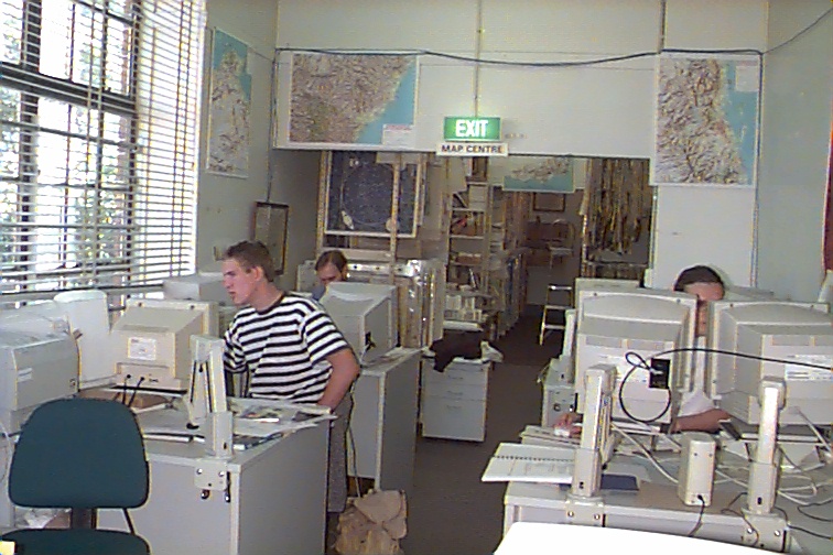 gis1.jpg (180849 bytes)